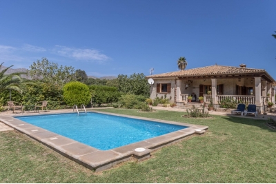 LANDHAUS MIT SCHWIMMBAD ,Pollensa