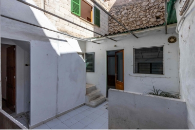 STADTHAUS, POLLENSA ,Pollensa