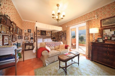 Seafront villa ,Cala San Vicente