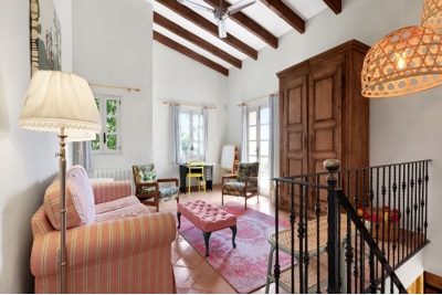 VILLA 6 BEDROOMS  ,Pollensa