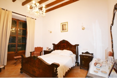 STADTHAUS MIT INNENHOF ,Pollensa