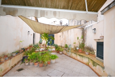 STADTHAUS MIT INNENHOF ,Pollensa