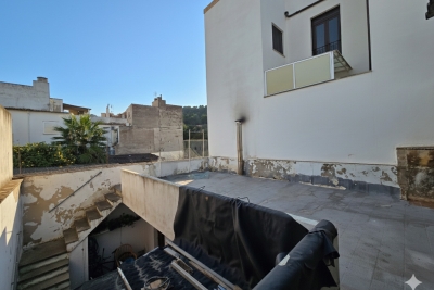 TOWNHOUSE WITH PATIO ,Pollensa
