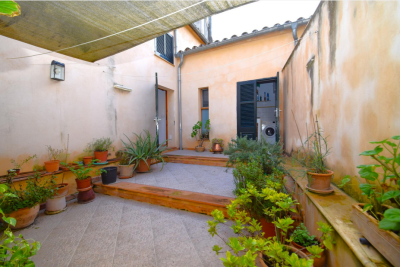 TOWNHOUSE WITH PATIO ,Pollensa