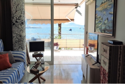 SEAFRONT APARTMENT ,Puerto de Pollensa
