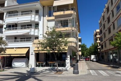 SEAFRONT APARTMENT ,Puerto de Pollensa