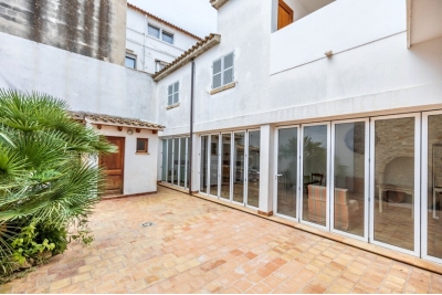 TOWN HOUSE with GARAGE ,Pollensa