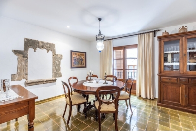 TOWN HOUSE with GARAGE ,Pollensa