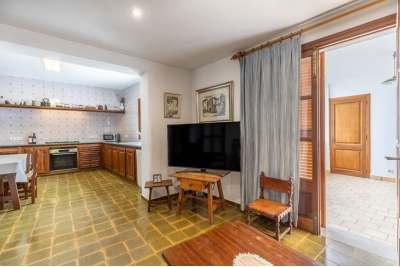 TOWN HOUSE with GARAGE ,Pollensa