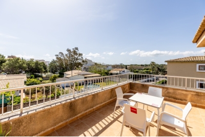 WOHNUNG mit  TERRASSE ,Puerto de Pollensa