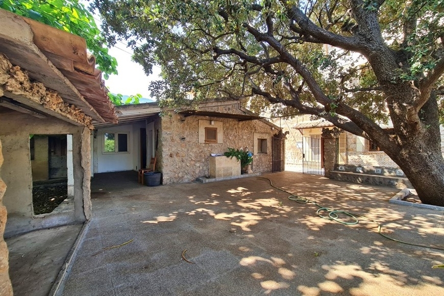 TOWNHOUSE SOLLER