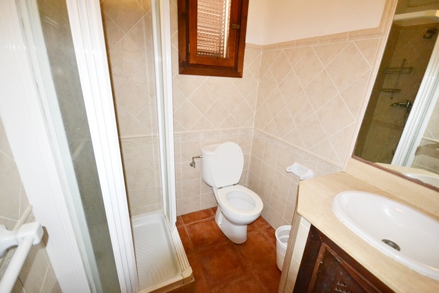 VILLA TO RENOVATE