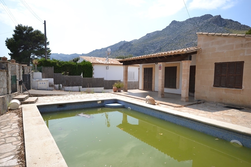 VILLA TO RENOVATE