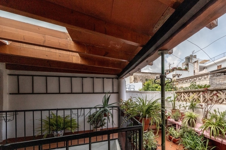 CASA DE PUEBLO A RENOVAR