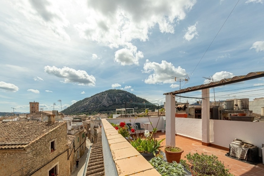 CASA DE PUEBLO A RENOVAR