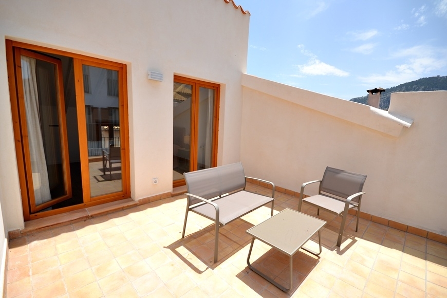 CASA DE PUEBLO , POLLENSA