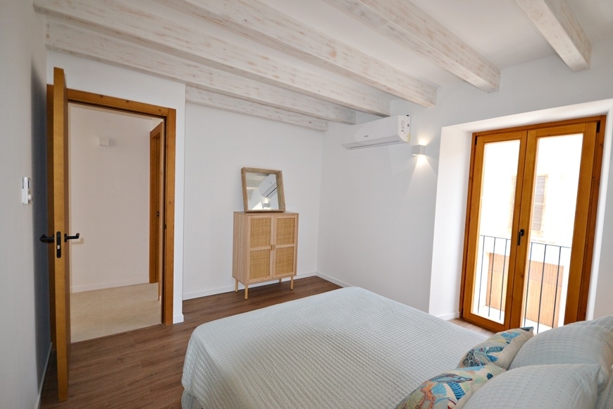 CASA DE PUEBLO , POLLENSA