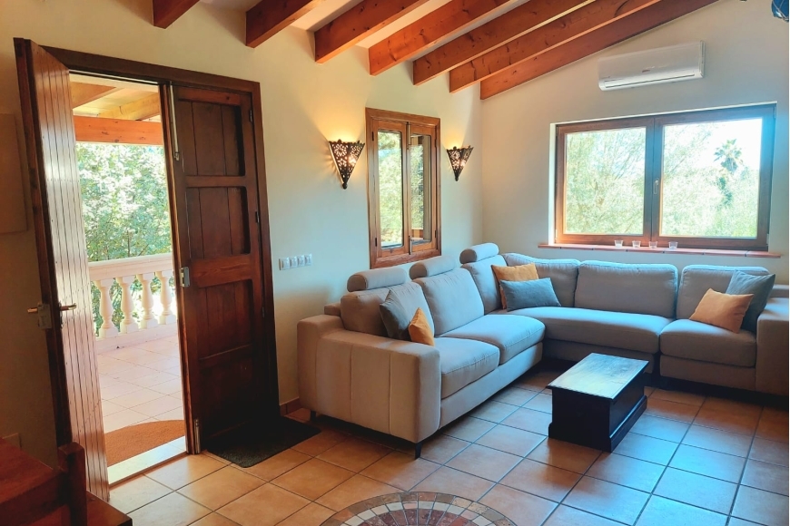RUSTIC PROPERTY FOR SALE