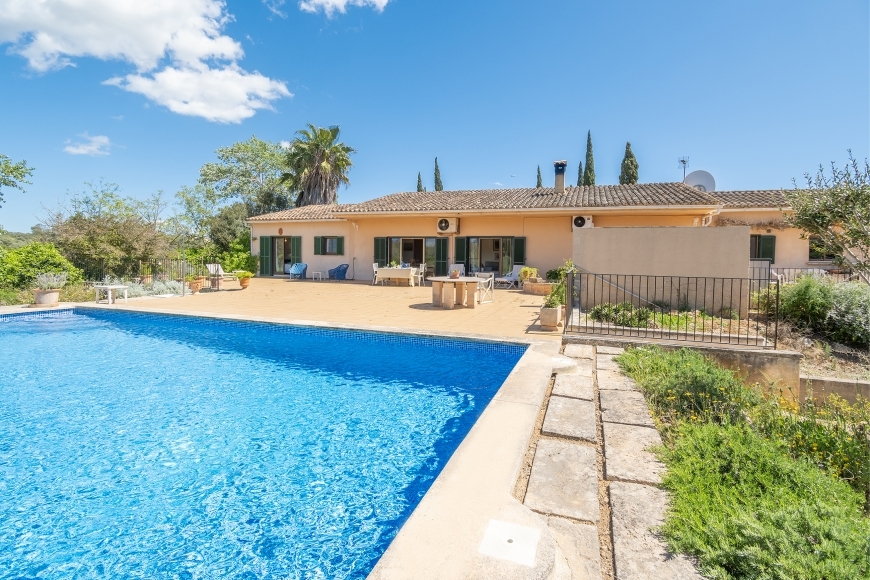 FINCA FOR SALE ,SENCELLES