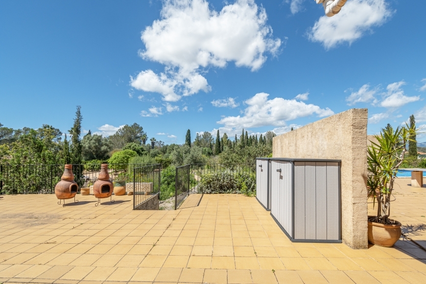 FINCA FOR SALE ,SENCELLES