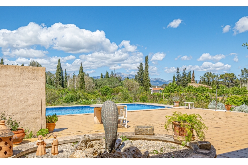 FINCA FOR SALE ,SENCELLES
