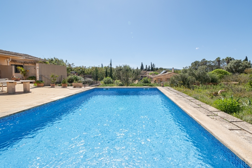 FINCA FOR SALE ,SENCELLES