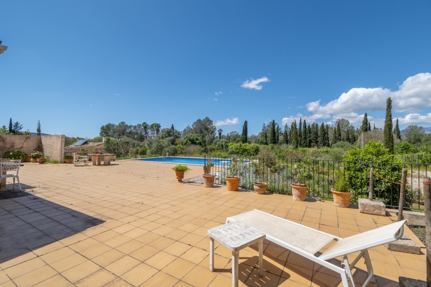 FINCA FOR SALE ,SENCELLES