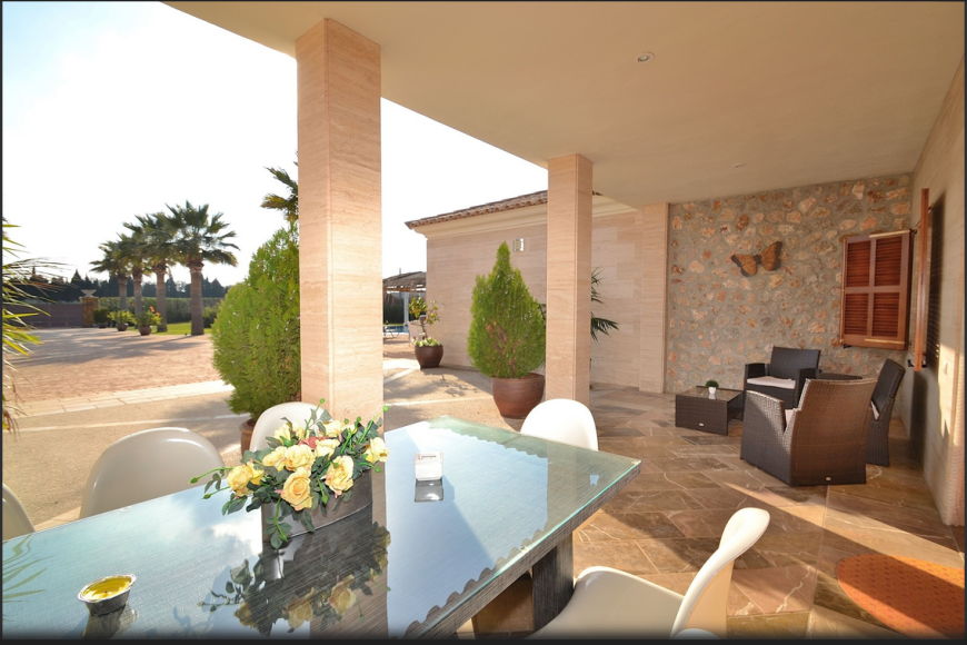 FINCA CON PISCINA