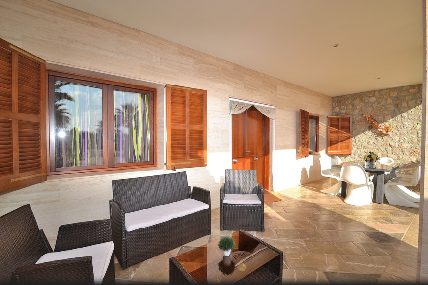 FINCA CON PISCINA