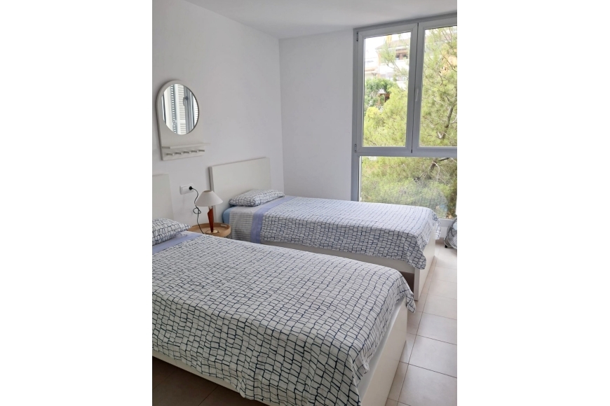 Flat close to the beach 