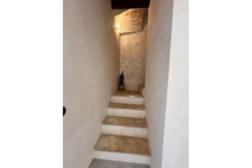 NEW CONSTRUCTION HOUSE 