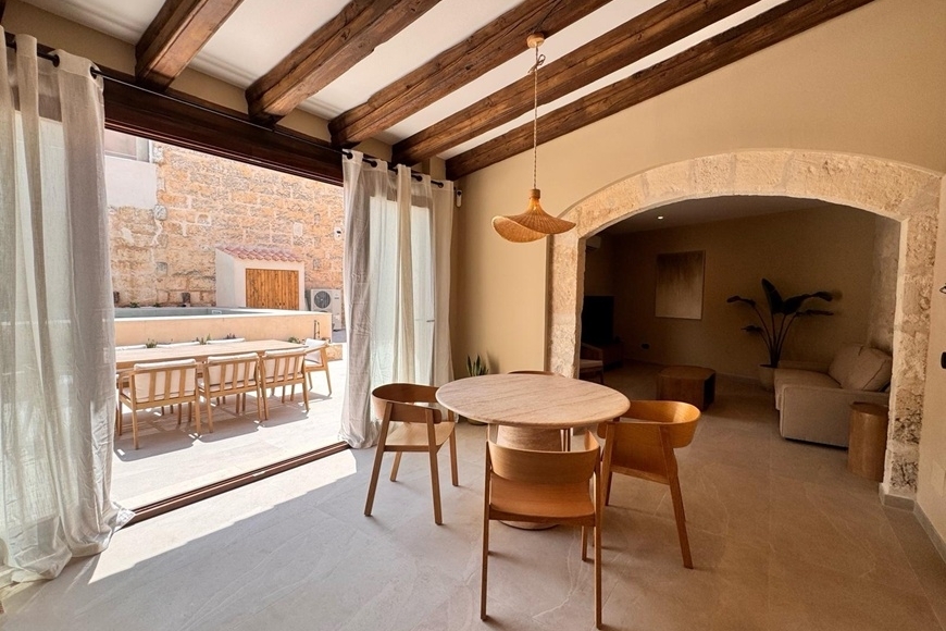 NEW CONSTRUCTION HOUSE 