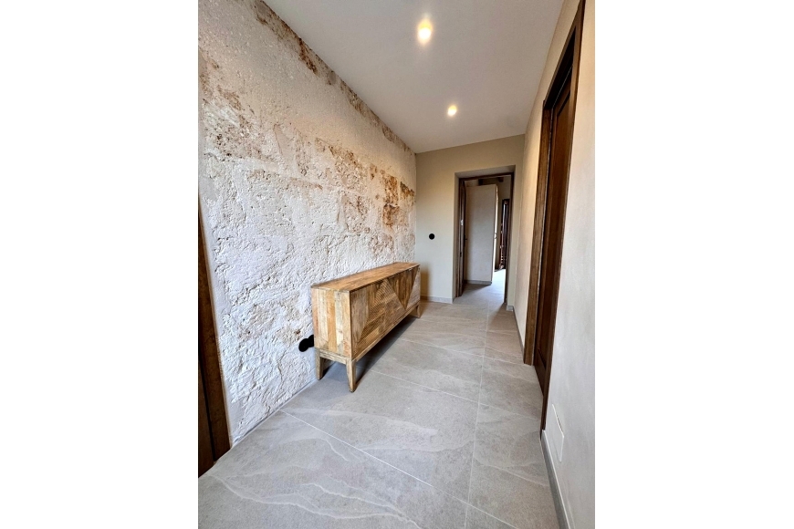 NEW CONSTRUCTION HOUSE 