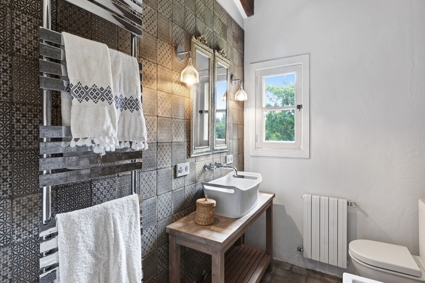 VILLA 6 BEDROOMS 