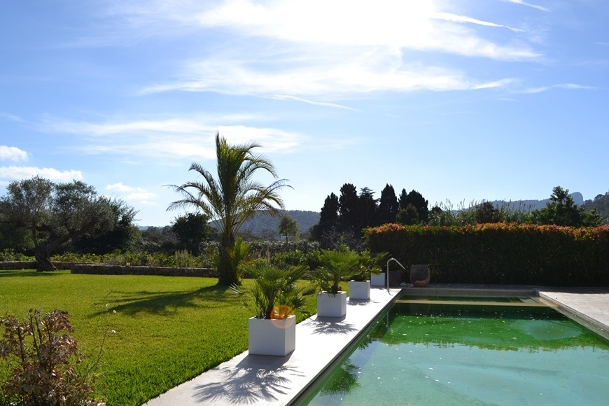 COUNTRY HOME - FINCA