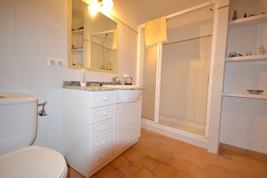 STADTHAUS MIT INNENHOF