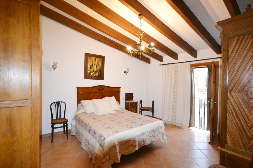 STADTHAUS MIT INNENHOF