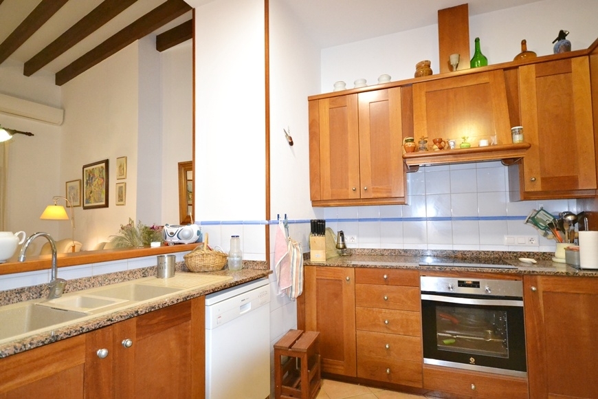 STADTHAUS MIT INNENHOF