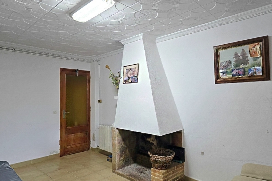 TOWNHOUSE WITH PATIO