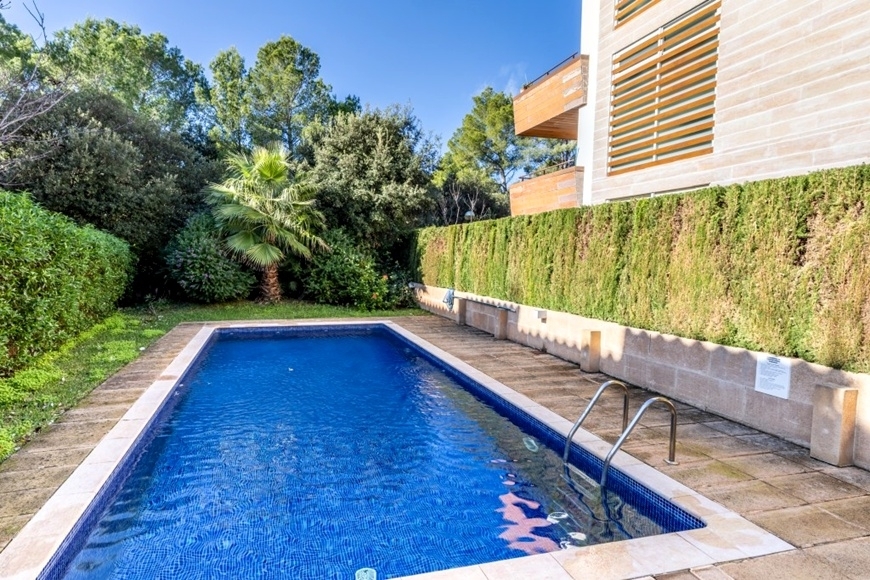 APARTAMENTO PLANTA BAJA