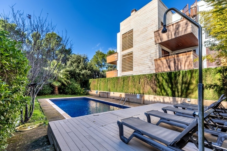 APARTAMENTO PLANTA BAJA