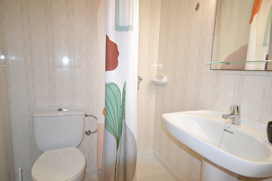 APARTAMENTO CON PISCINA