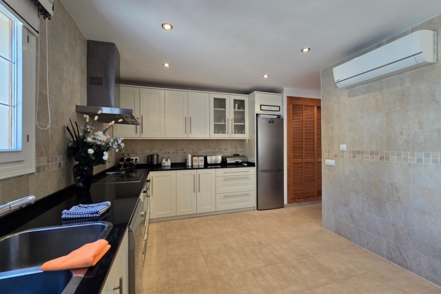 VILLA CALA WITH POOL 