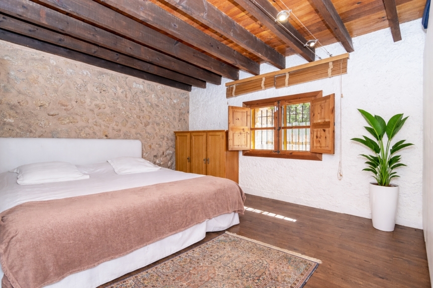 LANDHAUS - FINCA