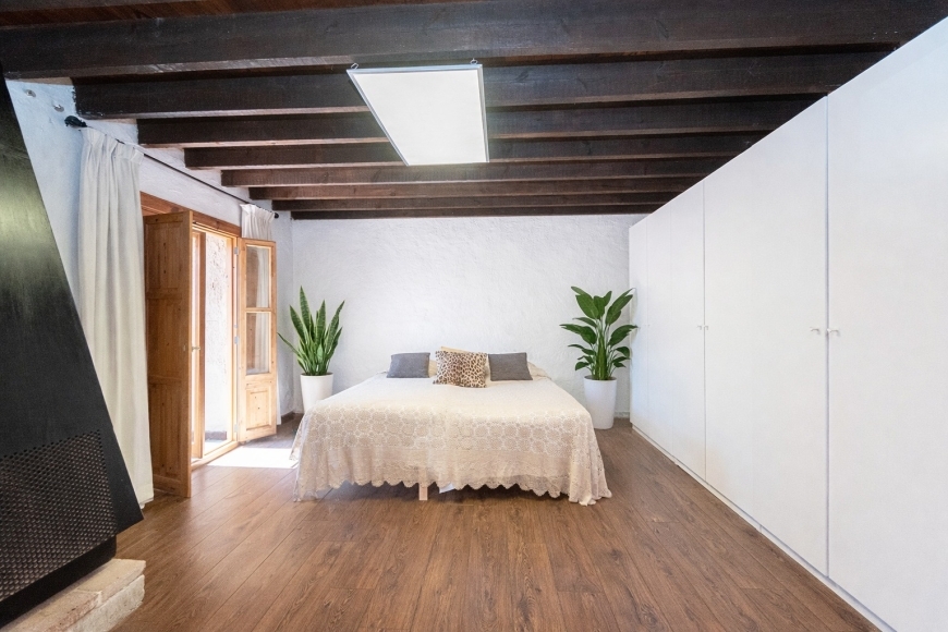 LANDHAUS - FINCA