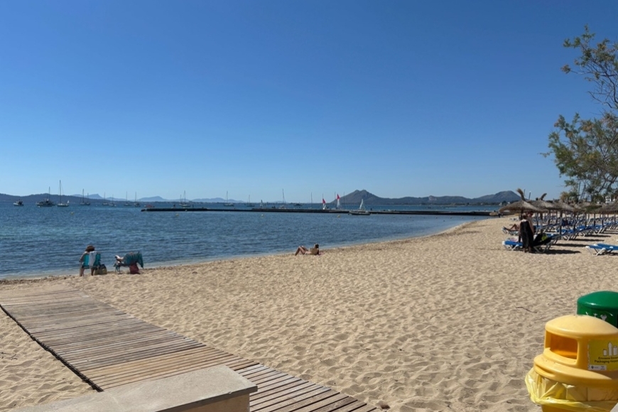 SEAFRONT APARTMENT