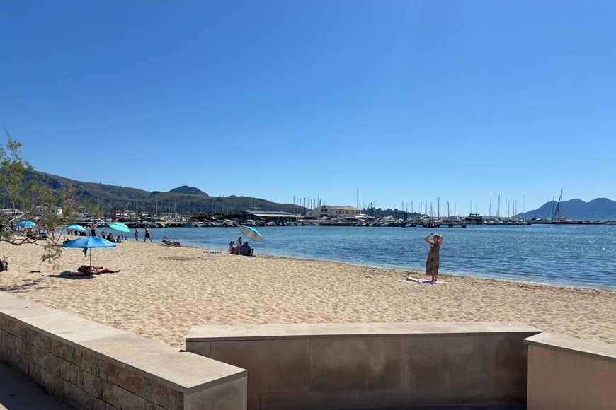 SEAFRONT APARTMENT
