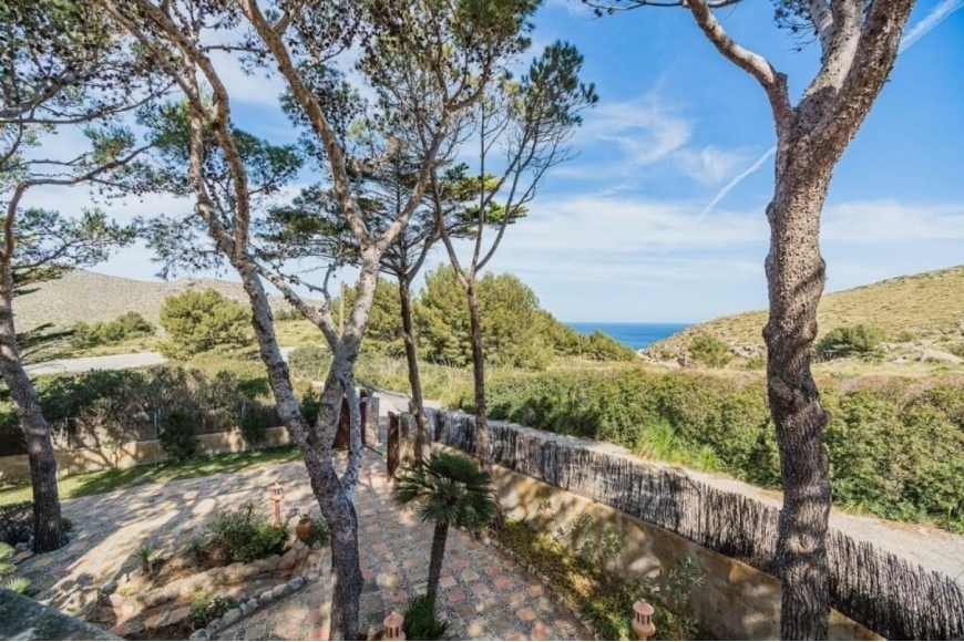 VILLA CALA, POLLENSA