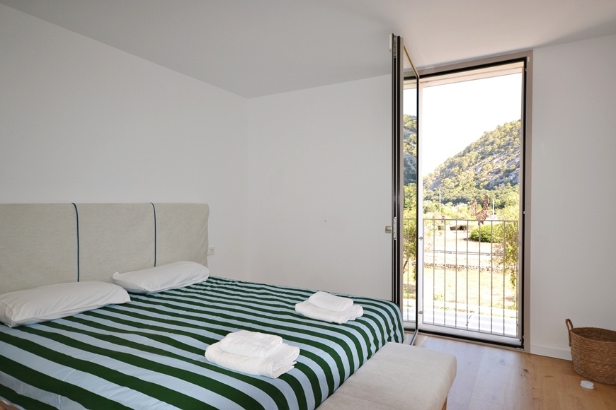 WOHNUNG - POOL - PARKPLAT