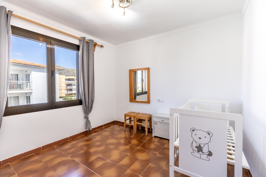 WOHNUNG mit  TERRASSE